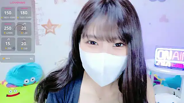 Snapshot of _Iroha_99 chatting on 10/21/25, 01:50 Iroha 99 online show from 10/21/25, 01:50