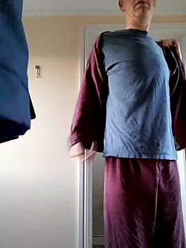 fastfun2012 online show from 12/08/24, 08:20