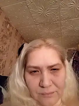 Minna Jeannie online show from 12/19/24, 03:29