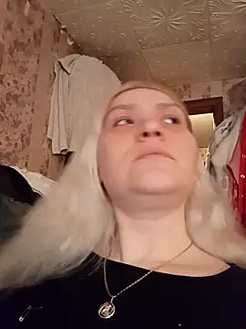 Minna Jeannie online show from 03/14/25, 03:37