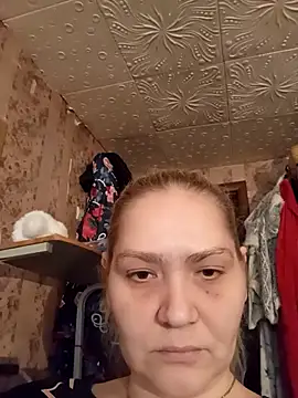 Minna Jeannie online show from 10/28/25, 02:37