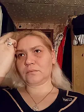 Minna Jeannie online show from 12/04/25, 02:10