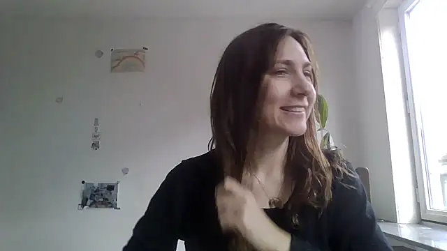 JasmineGlamour online show from 11/24/25, 10:59