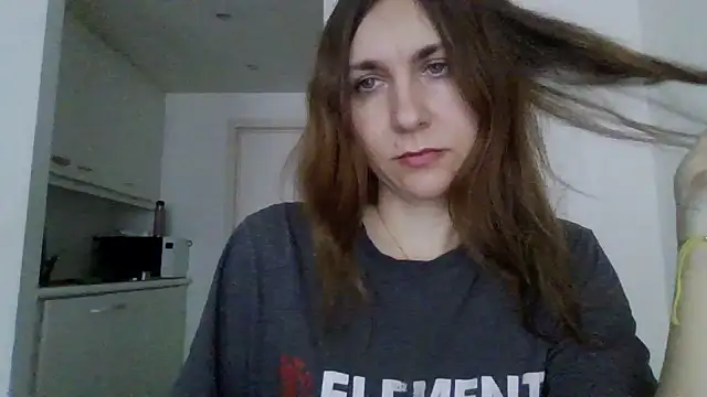 Snapshot of JasmineGlamour chatting on 03/11/26, 04:35 JasmineGlamour online show from 03/11/26, 04:35