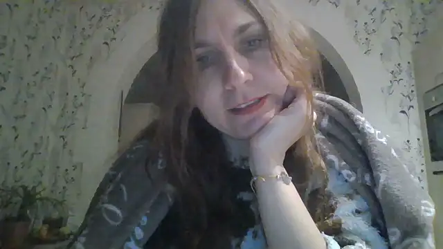 Snapshot of JasmineGlamour chatting on 04/06/26, 04:46 JasmineGlamour online show from 04/06/26, 04:46