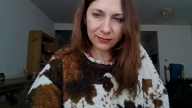 Snapshot of JasmineGlamour chatting on 04/10/26, 04:23 JasmineGlamour online show from 04/10/26, 04:23