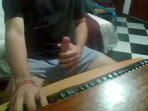 Snapshot of CummedCock chatting on 10/29/25, 05:14 CummedCock online show from 10/29/25, 05:14