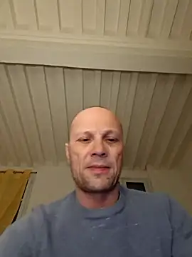 wedge75 online show from 04/02/26, 02:47