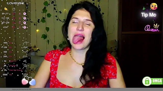 Snapshot of Alianna_Solo_Kisses chatting on 05/28/26, 11:29 Alianna Solo Kisses online show from 05/28/26, 11:29