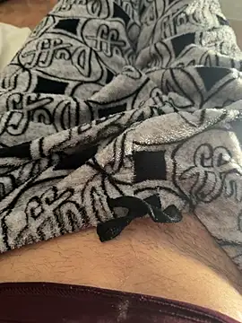 Snapshot of Xesco22 chatting on 04/04/26, 01:52 Xesco22 online show from 04/04/26, 01:52