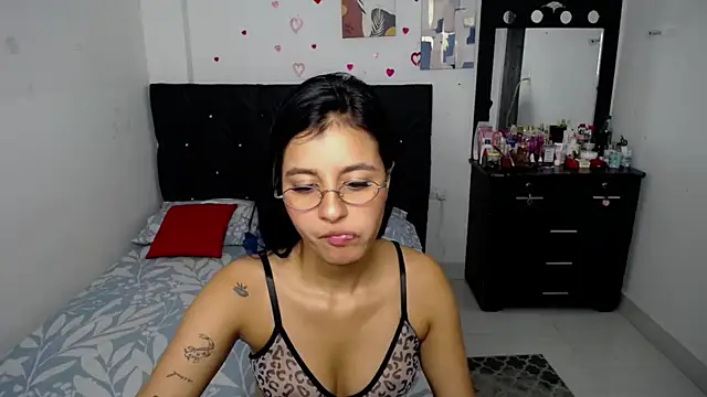 floweer  online show from 10/23/25, 03:00