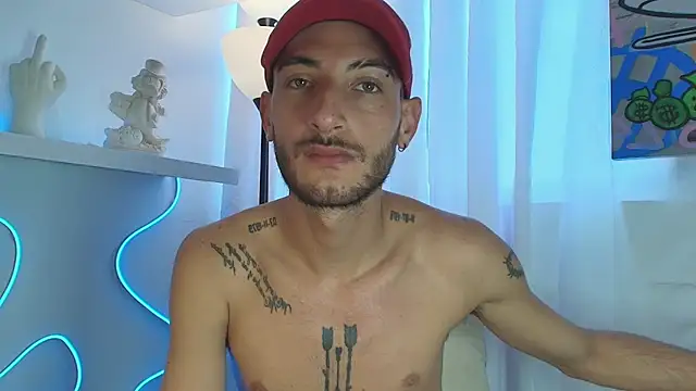Snapshot of Sxxthiago chatting on 06/28/26, 08:59 Sxxthiago online show from 06/28/26, 08:59