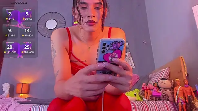 Snapshot of tiffbeatiful chatting on 02/03/25, 05:24 tiffbeatiful online show from 02/03/25, 05:24