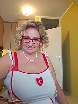 Snapshot of VirginiaNurse chatting on 03/07/26, 08:55 VirginiaNurse online show from 03/07/26, 08:55