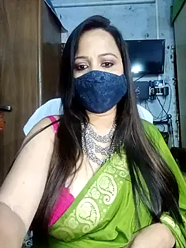 Snapshot of albelasummi702 chatting on 12/14/24, 04:20 albelasummi702 online show from 12/14/24, 04:20