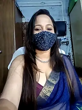 Snapshot of albelasummi702 chatting on 12/16/24, 05:59 albelasummi702 online show from 12/16/24, 05:59