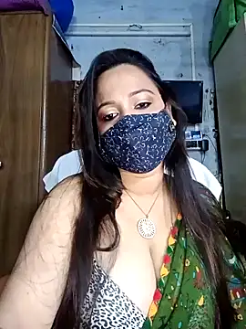 Snapshot of albelasummi702 chatting on 01/11/25, 06:45 albelasummi702 online show from 01/11/25, 06:45