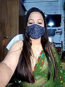 Snapshot of albelasummi702 chatting on 01/21/25, 04:21 albelasummi702 online show from 01/21/25, 04:21