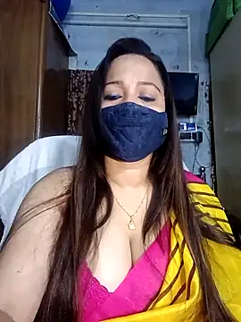 Snapshot of albelasummi702 chatting on 02/07/25, 05:10 albelasummi702 online show from 02/07/25, 05:10