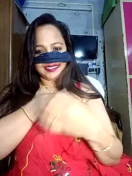 Snapshot of albelasummi702 chatting on 02/07/25, 08:11 albelasummi702 online show from 02/07/25, 08:11