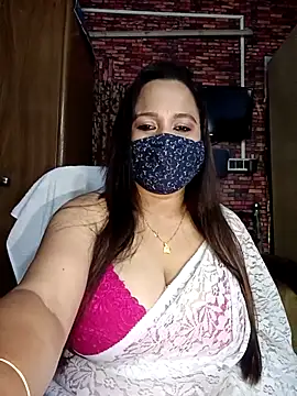 Snapshot of albelasummi702 chatting on 02/20/25, 11:42 albelasummi702 online show from 02/20/25, 11:42