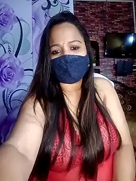 Snapshot of albelasummi702 chatting on 02/27/25, 06:40 albelasummi702 online show from 02/27/25, 06:40