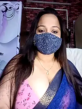 Snapshot of albelasummi702 chatting on 03/06/25, 06:52 albelasummi702 online show from 03/06/25, 06:52