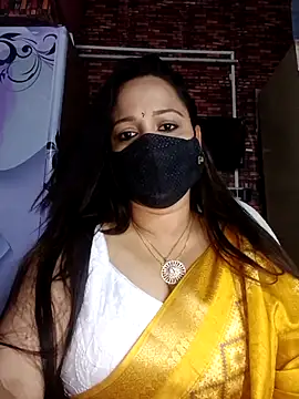 Snapshot of albelasummi702 chatting on 03/18/25, 05:52 albelasummi702 online show from 03/18/25, 05:52