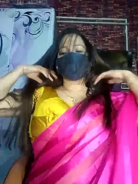 Snapshot of albelasummi702 chatting on 03/21/25, 05:00 albelasummi702 online show from 03/21/25, 05:00