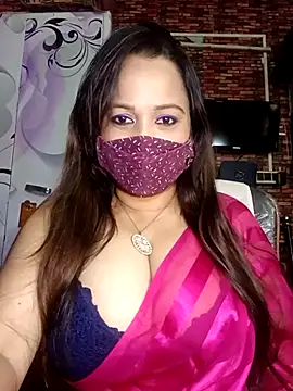 Snapshot of albelasummi702 chatting on 09/19/25, 04:47 albelasummi702 online show from 09/19/25, 04:47