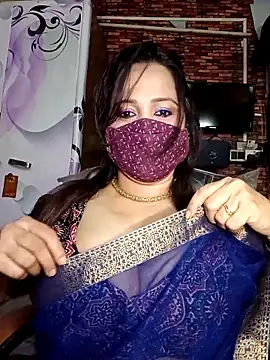 Snapshot of albelasummi702 chatting on 10/25/25, 08:33 albelasummi702 online show from 10/25/25, 08:33