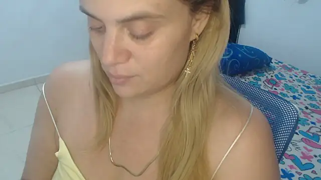 Elza Blonde online show from 02/27/25, 10:42