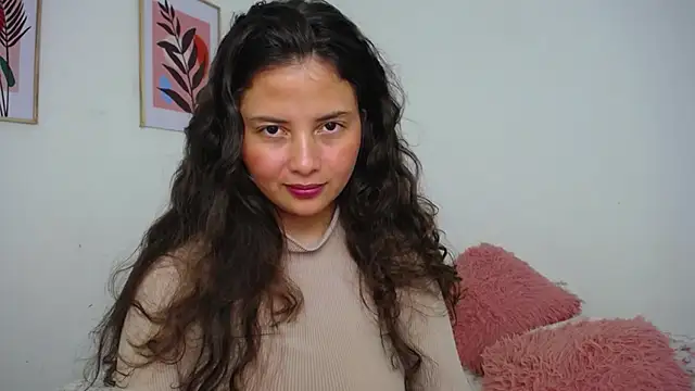 lirio05 online show from 02/22/25, 12:27