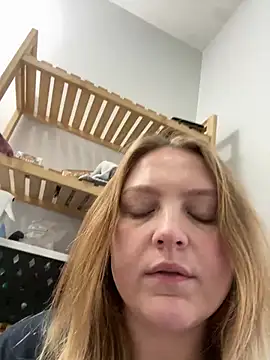 PhatAssBlond online show from 12/24/24, 06:06