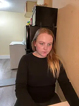 PhatAssBlond online show from 02/05/25, 11:17