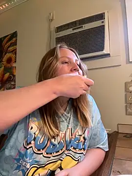 PhatAssBlond online show from 09/26/25, 07:29