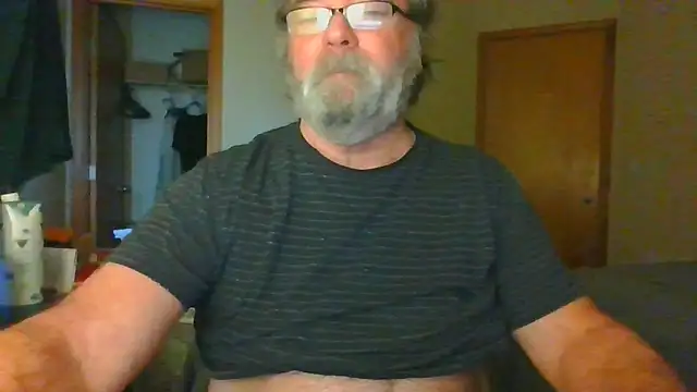 Snapshot of Doherty10 chatting on 04/18/26, 04:00 Doherty10 online show from 04/18/26, 04:00