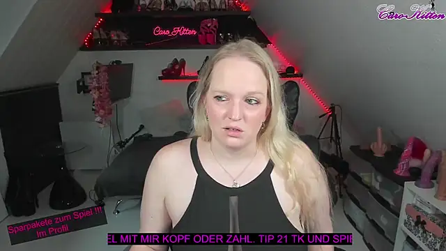 Snapshot of caro_kitten chatting on 01/25/25, 11:13 caro kitten online show from 01/25/25, 11:13