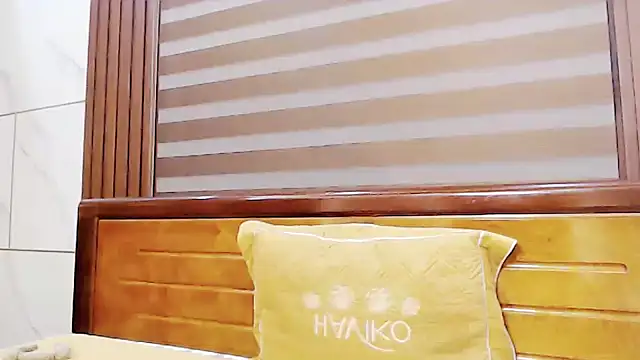 phuong-anh1709 online show from 12/02/24, 12:40