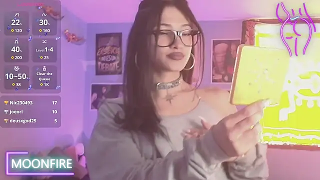 Snapshot of moonfiredancer chatting on 01/12/25, 02:30 moonfiredancer online show from 01/12/25, 02:30