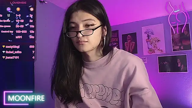 Snapshot of moonfiredancer chatting on 01/28/25, 03:25 moonfiredancer online show from 01/28/25, 03:25