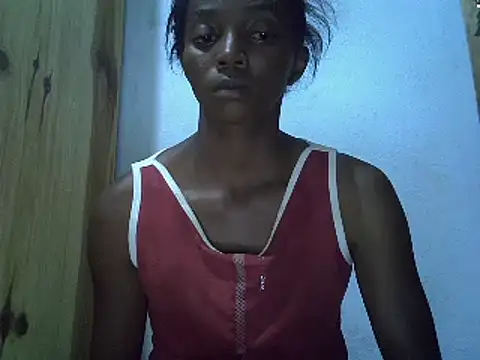 Snapshot of ElianeHot chatting on 01/26/25, 06:37 ElianeHot online show from 01/26/25, 06:37