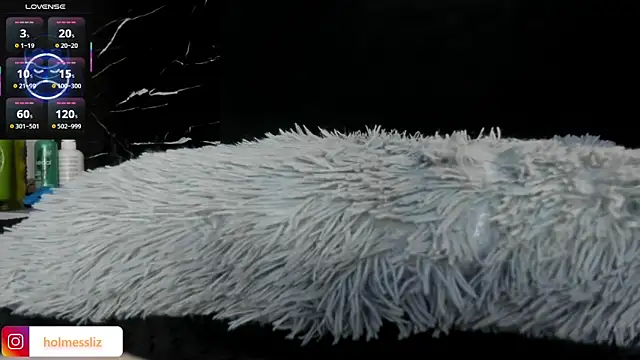 LIZ HOLMES online show from 03/01/25, 10:02