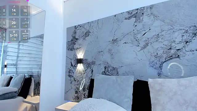 LIZ HOLMES online show from 11/27/25, 12:07