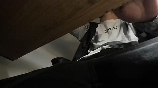 s sven03 online show from 03/12/25, 04:08