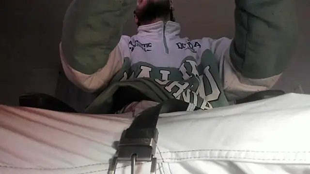 s sven03 online show from 09/23/25, 07:00