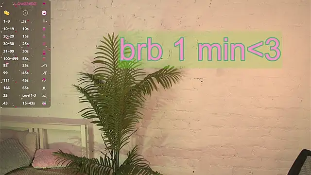 Snapshot of c_shark chatting on 03/12/25, 01:14 c shark online show from 03/12/25, 01:14