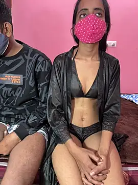 Snapshot of crezyfuck63 chatting on 02/14/26, 06:32 crezyfuck63 online show from 02/14/26, 06:32