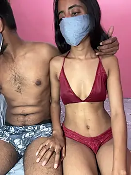 Snapshot of crezyfuck63 chatting on 04/21/26, 03:46 crezyfuck63 online show from 04/21/26, 03:46