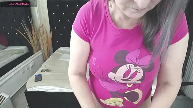 Lilly hott online show from 03/06/25, 06:59